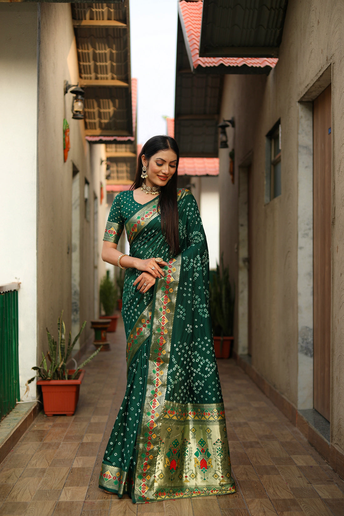 Ruhani Bandhej Emerald Green