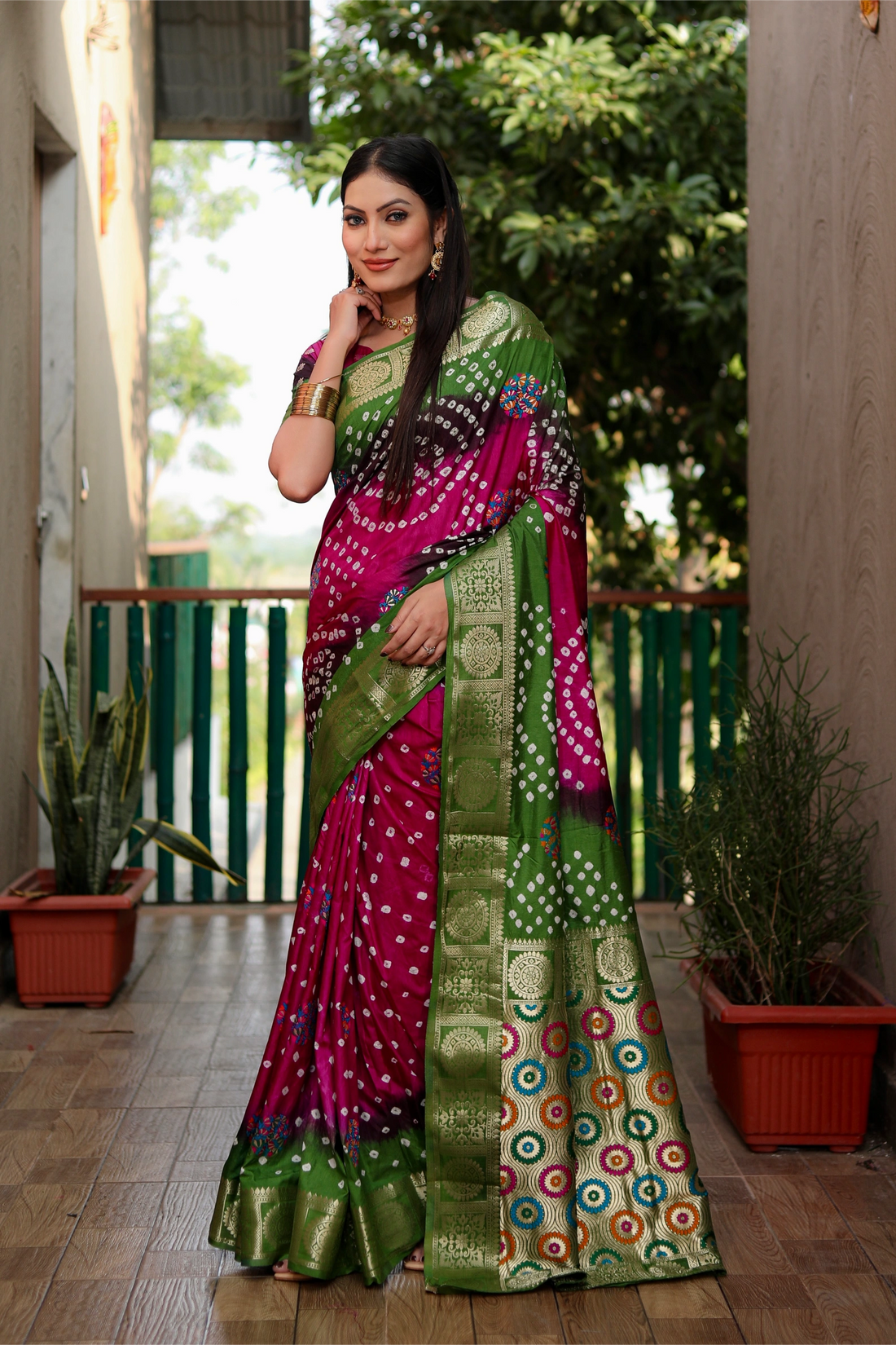 Rangriti Bandhej Fuchsia and Emerald