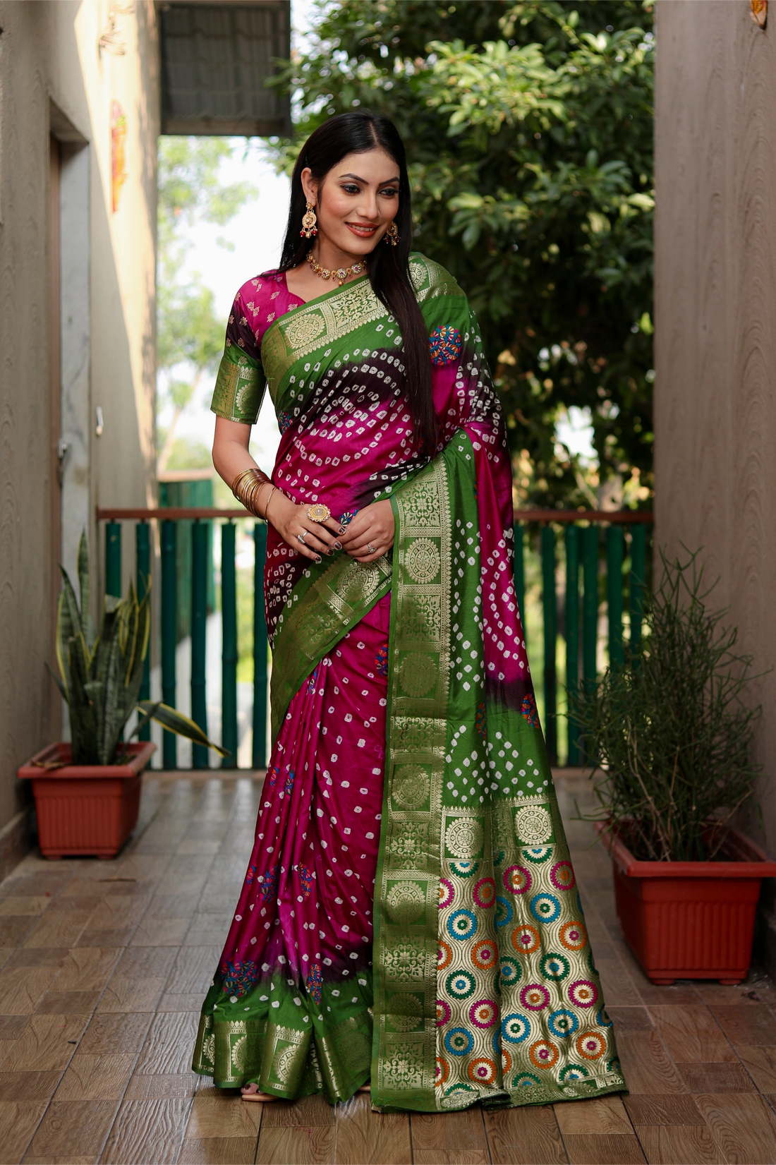 Rangriti Bandhej Fuchsia and Emerald