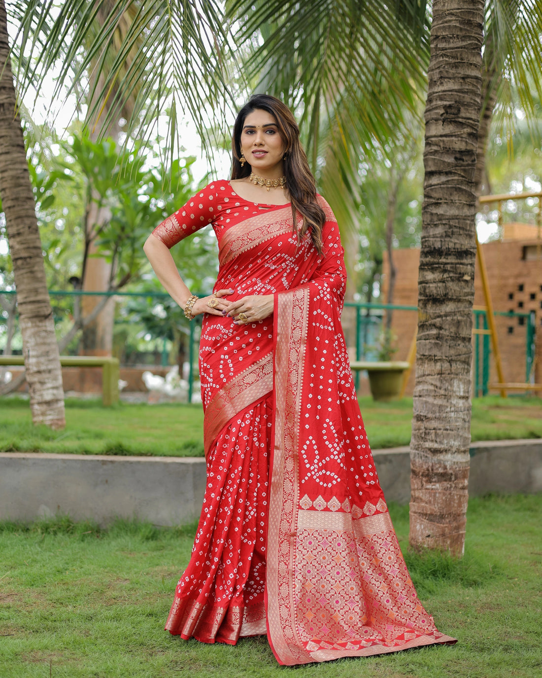 Saanjh Resham Deep Red