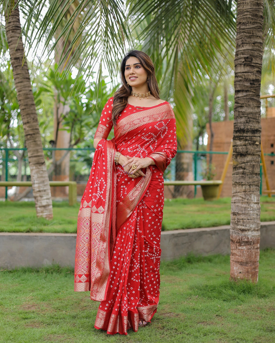 Saanjh Resham Deep Red