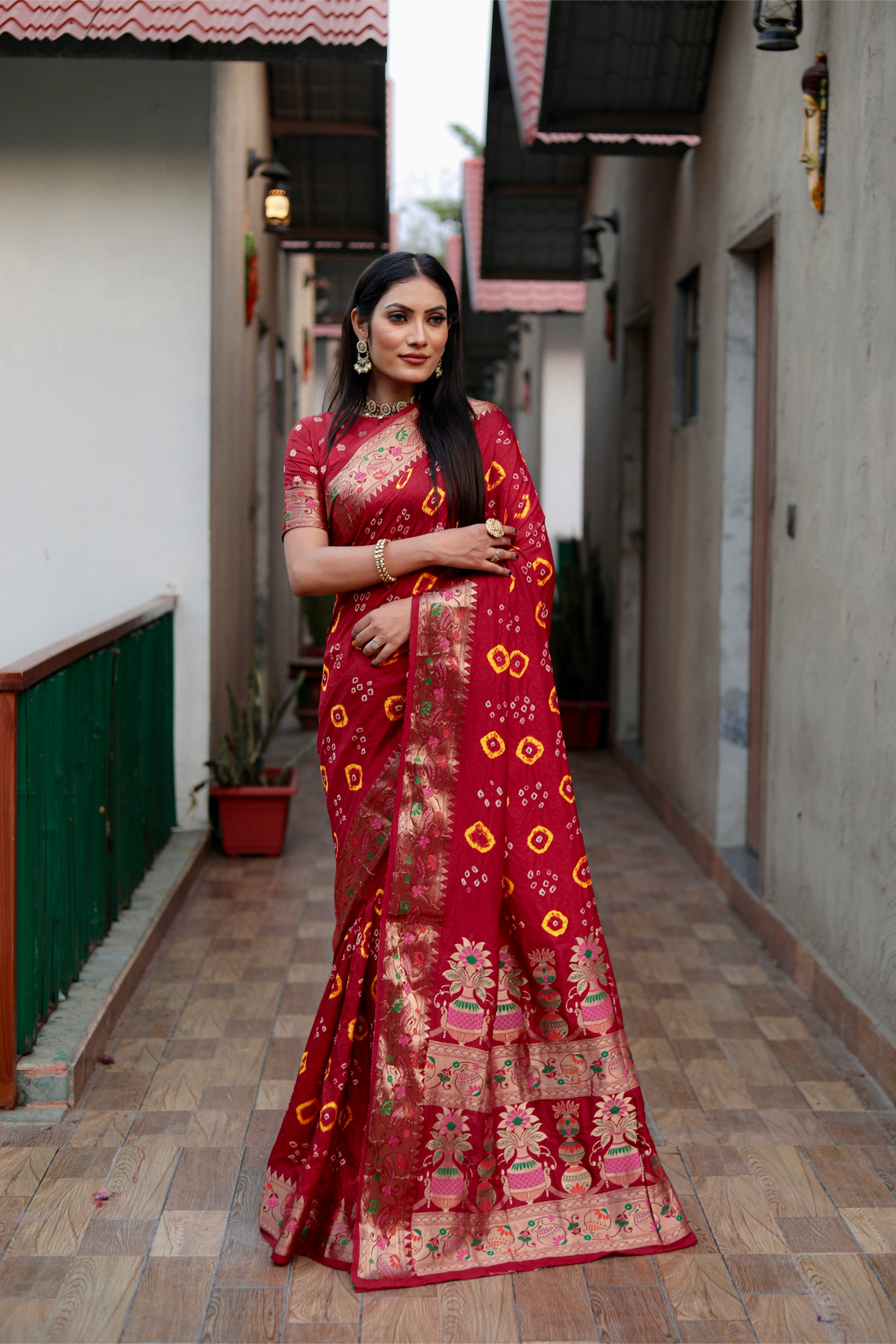 Sitara Sangam Bright Red