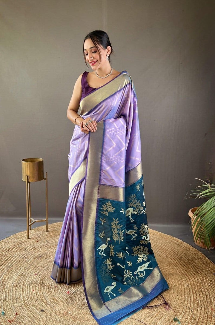 TheDailyLooms Soft Silk Rhythm of Zari - Lavender